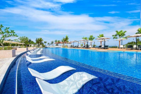 Отель Oriental hotel Okinawa Resort & Spa  Наго